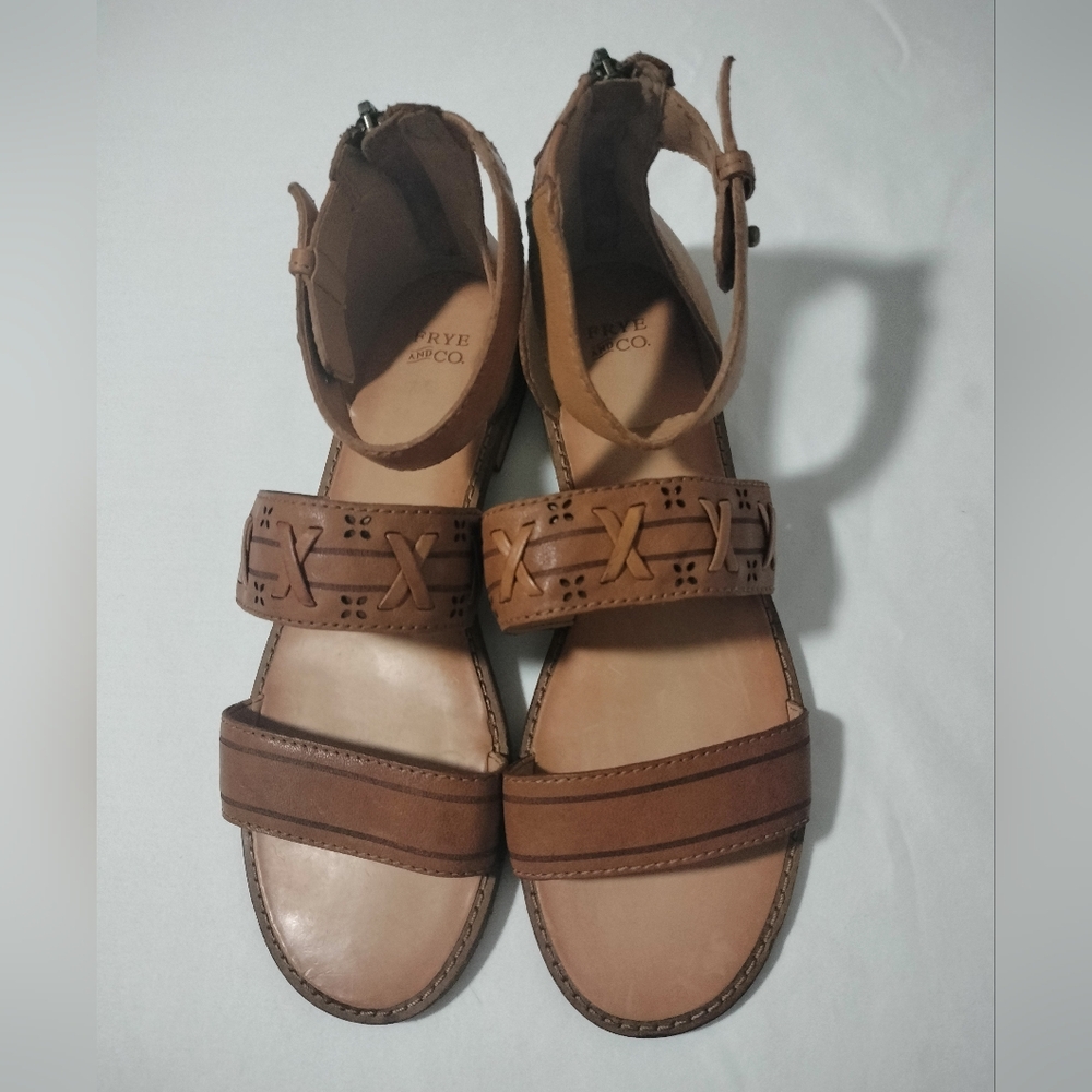 Frye & Co. Evie Whipstitch Woman's Brown Leather Sandals Size 8